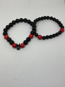 The King collection black and red stone bracelet set